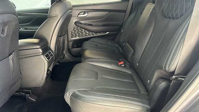 Hyundai SANTA FE 1.6 h T-GDi Ultimate SUV 5dr Petrol Hybrid Auto 4WD Euro 6 (s/s) (230 ps) Grey