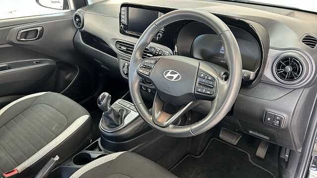 Hyundai I10 1.0 Advance Hatchback 5dr Petrol Auto Euro 6 (s/s) (63 ps) Phantom Black