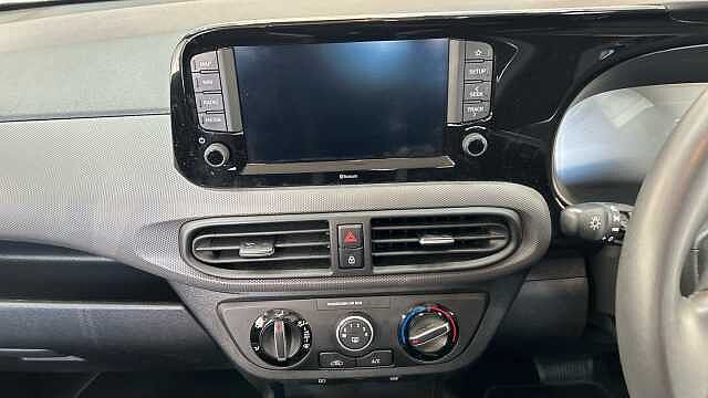 Hyundai I10 1.0 Advance Hatchback 5dr Petrol Auto Euro 6 (s/s) (63 ps) Phantom Black