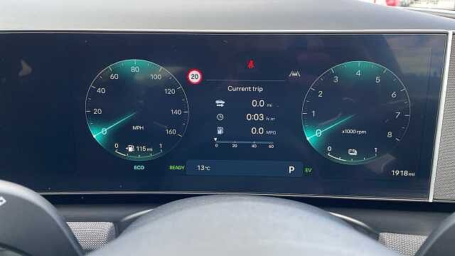 Hyundai TUCSON 1.6 T-GDi Ultimate SUV 5dr Petrol Hybrid Auto 4WD Euro 6 (s/s) (215 ps) Green