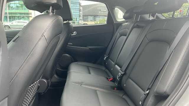Hyundai KONA 1.6 h-GDi Ultimate SUV 5dr Petrol Hybrid DCT Euro 6 (s/s) (141 ps)