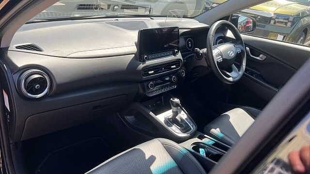 Hyundai KONA 1.6 h-GDi Ultimate SUV 5dr Petrol Hybrid DCT Euro 6 (s/s) (141 ps)