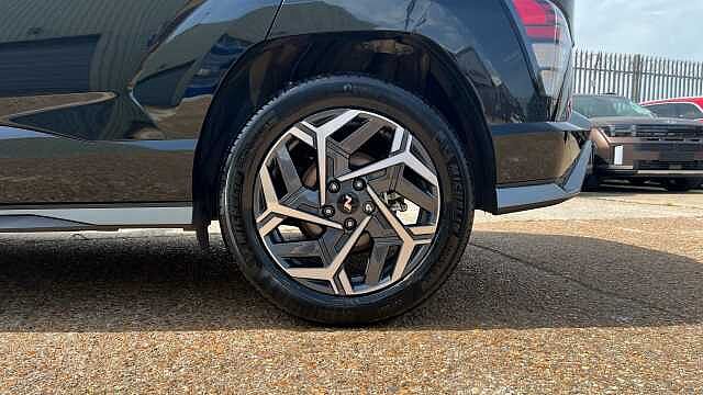 Hyundai KONA 1.6 T-GDi N Line SUV 5dr Petrol Manual Euro 6 (s/s) (138 ps) Black