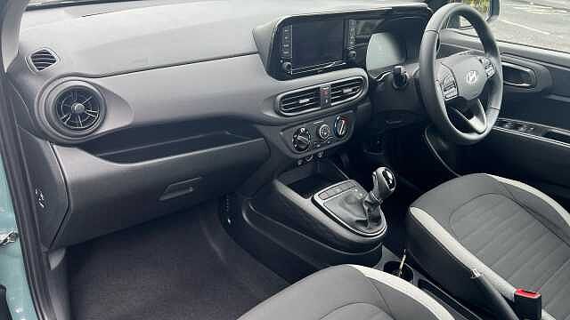 Hyundai i10 1.0 Advance Hatchback 5dr Petrol Auto Euro 6 (s/s) (63 ps)
