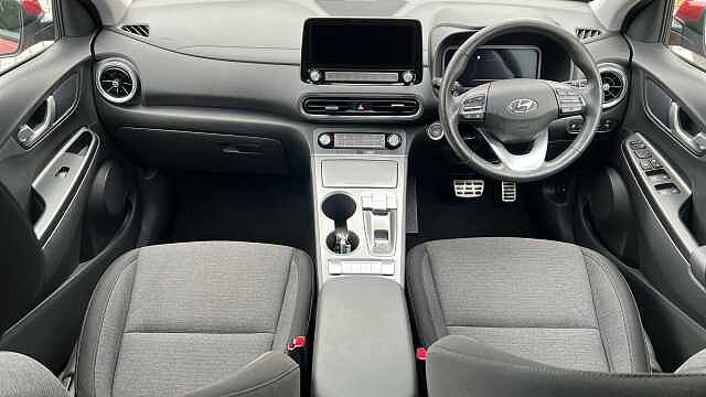 Hyundai KONA 64kWh Premium SUV 5dr Electric Auto (10.5kW Charger) (204 ps)
