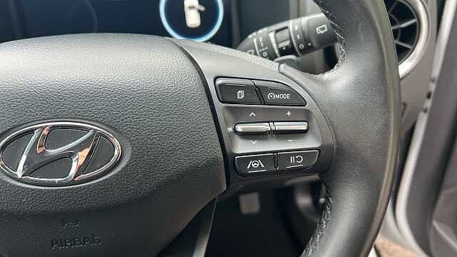 Hyundai KONA 1.6 h-GDi SE Connect SUV 5dr Petrol Hybrid DCT Euro 6 (s/s) (141 ps)