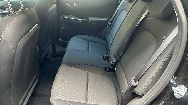 Hyundai KONA 1.6 h-GDi SE Connect SUV 5dr Petrol Hybrid DCT Euro 6 (s/s) (141 ps)