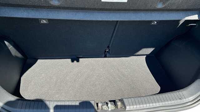 Hyundai i10 1.0 SE Connect Hatchback 5dr Petrol Manual Euro 6 (s/s) (67 ps)