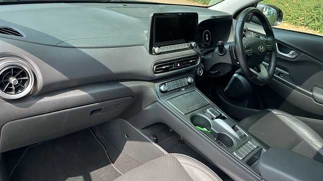 Hyundai KONA 64kWh Ultimate SUV 5dr Electric Auto (10.5kW Charger) (204 ps)
