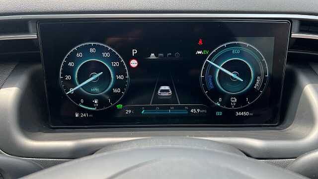 Hyundai TUCSON 1.6 h T-GDi Premium SUV 5dr Petrol Hybrid Auto Euro 6 (s/s) (230 ps)