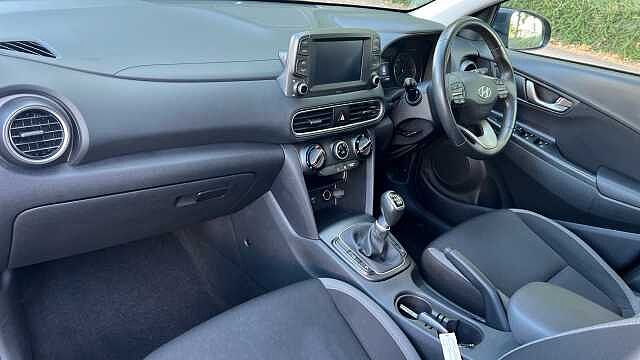 Hyundai KONA 1.0 T-GDi Play SUV 5dr Petrol Manual Euro 6 (s/s) (120 ps)