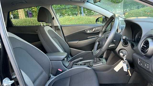Hyundai KONA 1.0 T-GDi Play SUV 5dr Petrol Manual Euro 6 (s/s) (120 ps)