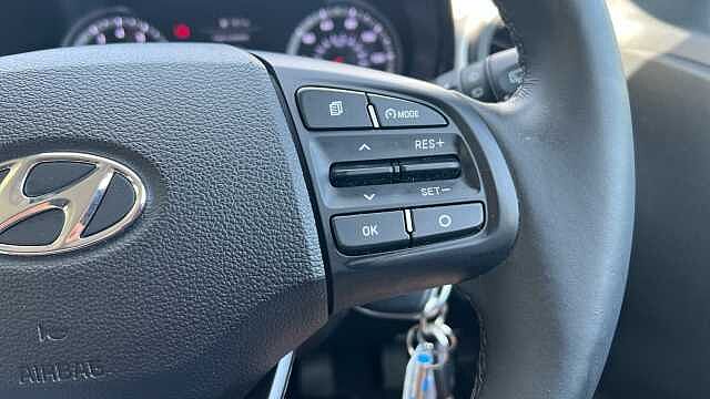 Hyundai i10 1.2 Premium Hatchback 5dr Petrol Manual Euro 6 (s/s) (84 ps)