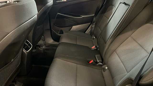 Hyundai TUCSON 1.6 GDi S Connect SUV 5dr Petrol Manual Euro 6 (s/s) (132 ps)