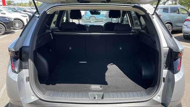 Hyundai TUCSON 1.6 T-GDi MHEV SE Connect SUV 5dr Petrol Hybrid DCT Euro 6 (s/s) (150 ps)