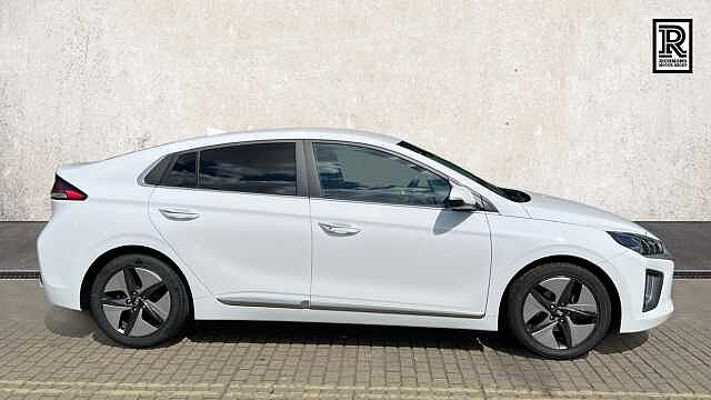 Hyundai IONIQ 1.6 h-GDi Premium SE Hatchback 5dr Petrol Hybrid DCT Euro 6 (s/s) (141 ps)