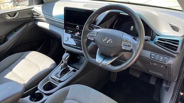 Hyundai IONIQ 1.6 h-GDi 1st Edition DCT Euro 6 (s/s) 5dr