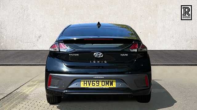 Hyundai IONIQ 1.6 h-GDi 1st Edition DCT Euro 6 (s/s) 5dr