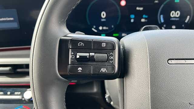 Hyundai Santa Fe 1.6 T-GDi 13.8kWh Calligraphy SUV 5dr Petrol Plug-in Hybrid Auto 4WD Euro 6 (s/s