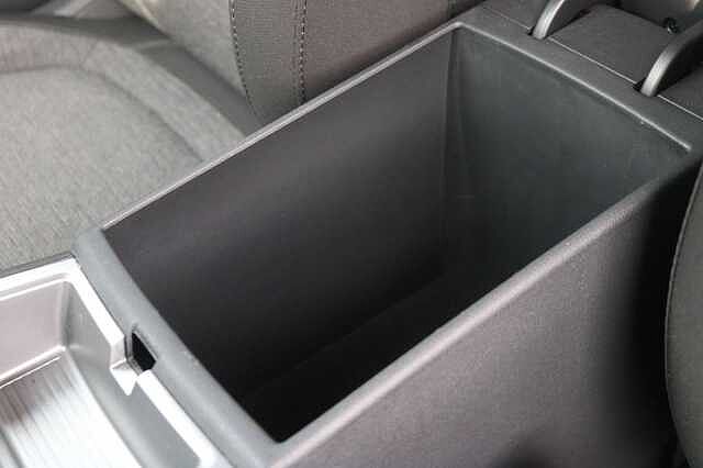 Hyundai KONA 100kW SE Connect 39kWh 5dr Auto