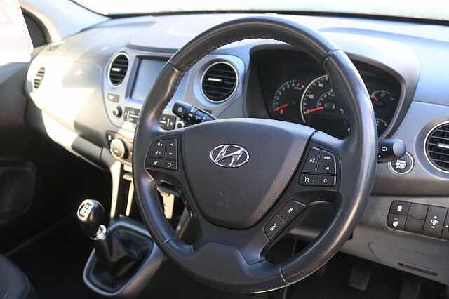 Hyundai i10 1.2 Premium SE 5dr