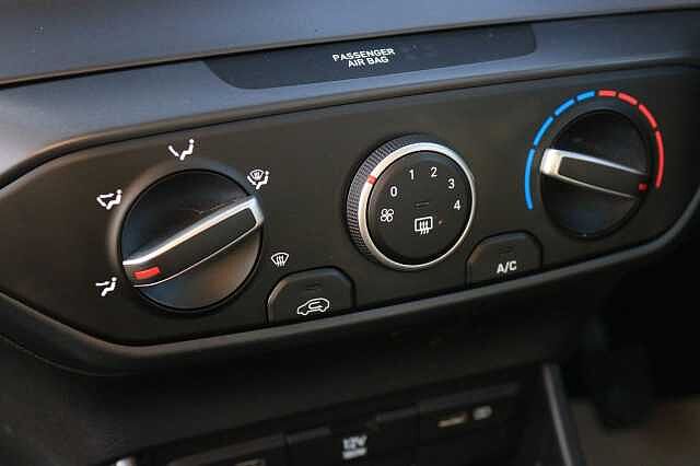 Hyundai i20 1.0T GDi 48V MHD SE Connect 5dr