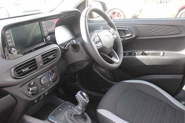 Hyundai I10 1.0 [63] Advance 5dr Auto [Nav] Red