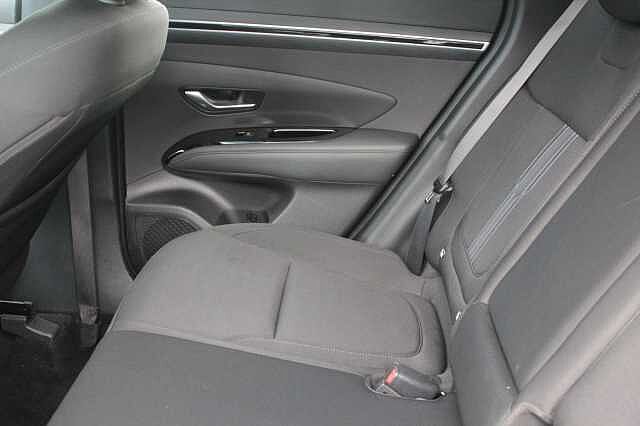 Hyundai TUCSON 1.6 TGDi Hybrid 230 SE Connect 5dr 2WD Auto Blue