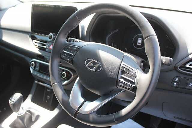 Hyundai I30 1.0T GDi Premium 5dr Silver