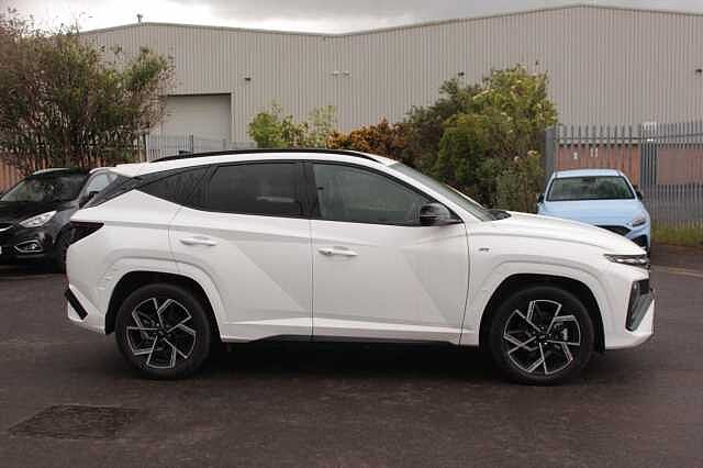 Hyundai TUCSON 1.6T 239 Hybrid N Line 5dr Auto White