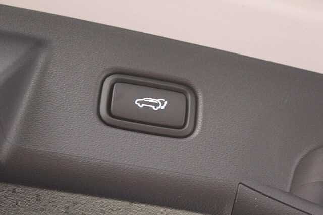 Hyundai TUCSON 1.6T 239 Hybrid N Line 5dr Auto White