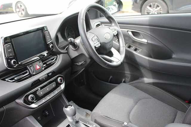 Hyundai I30 1.0T GDi SE Connect 5dr DCT Black