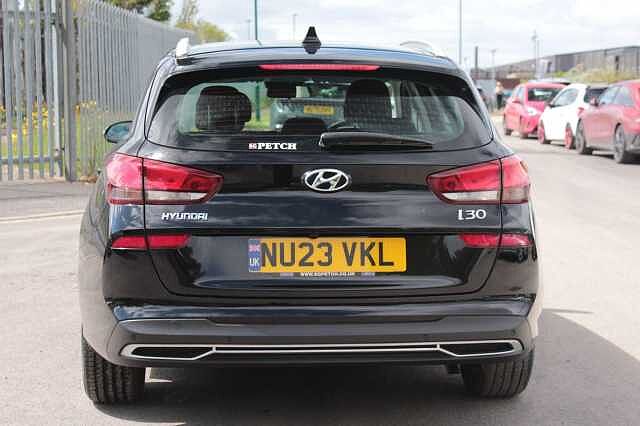Hyundai I30 1.0T GDi SE Connect 5dr DCT Black
