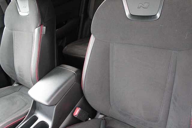Hyundai TUCSON 1.6T N Line 5dr White