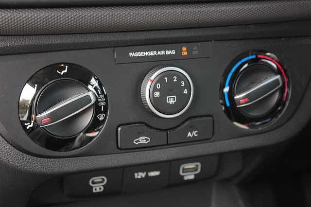 Hyundai i10 1.0 [63] Advance 5dr [Nav]