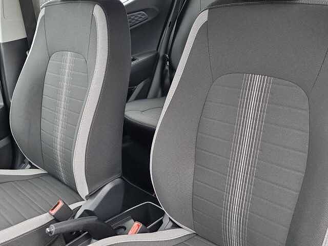Hyundai i10 1.0 Advance 5dr