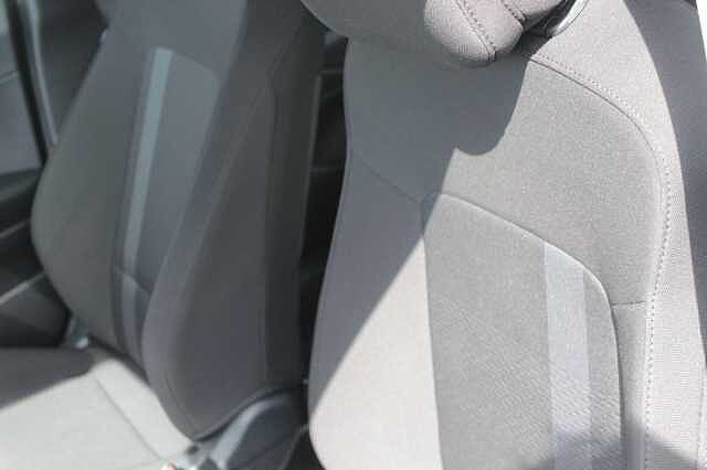 Hyundai i20 1.0T GDi Advance 5dr