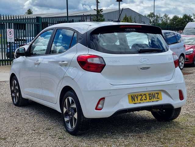 Hyundai i10 1.0 Advance 5dr