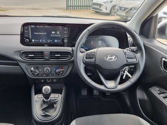 Hyundai i10 1.0 Advance 5dr
