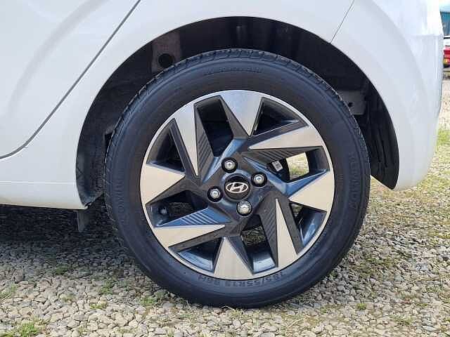 Hyundai i10 1.0 Advance 5dr