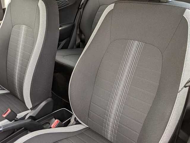Hyundai i10 1.0 Advance 5dr