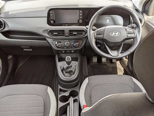 Hyundai i10 1.0 Advance 5dr