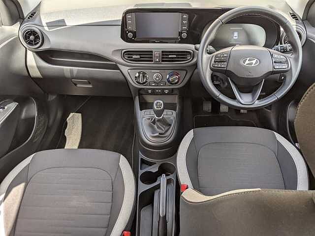 Hyundai i10 1.0 Advance 5dr
