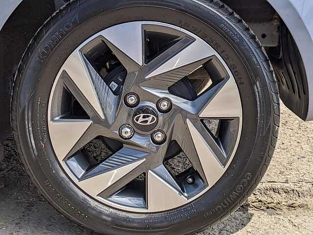 Hyundai i10 1.0 Advance 5dr