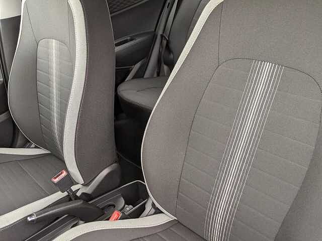 Hyundai i10 1.0 [63] Advance 5dr [Nav]