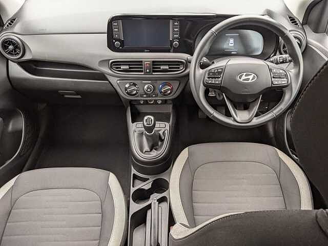 Hyundai i10 1.0 Advance 5dr