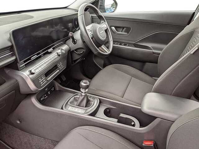 Hyundai KONA 1.0T 100 Advance 5dr Black