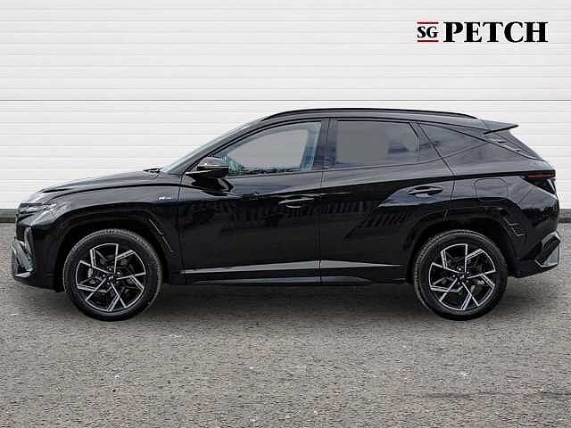 Hyundai TUCSON 1.6T Hybrid N Line 5dr Auto Black