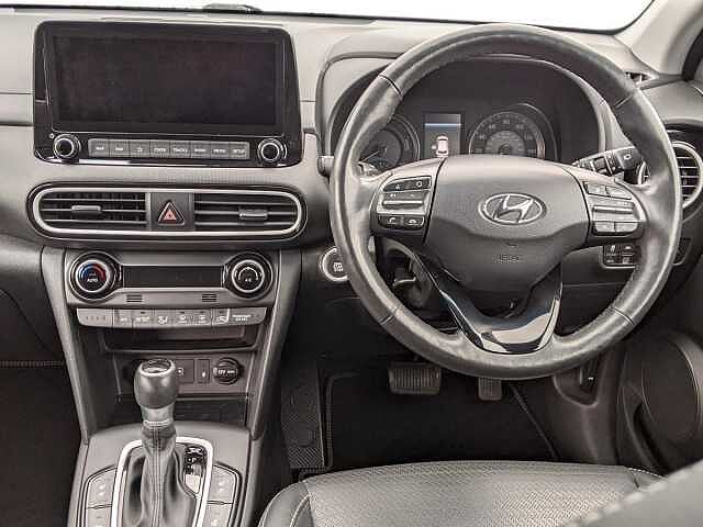 Hyundai KONA 1.6 GDi Hybrid Premium SE 5dr DCT White
