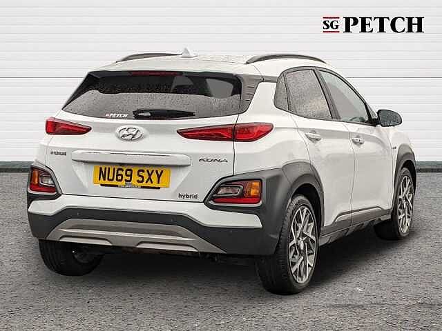 Hyundai KONA 1.6 GDi Hybrid Premium SE 5dr DCT White